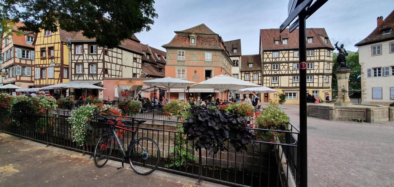 Le Red St Leon : Lit Queen Size * Wifi * Ideal Couple Apartment Colmar Exterior photo